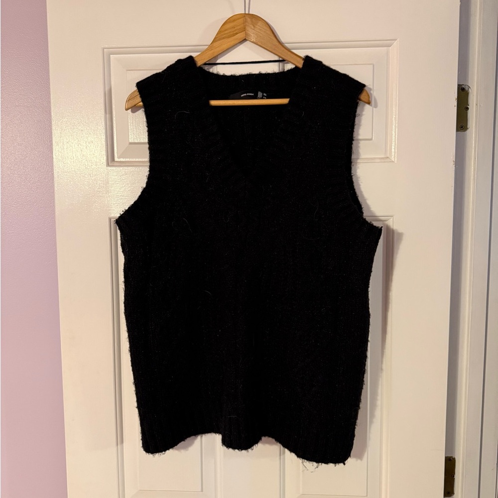 Vero Moda Black Knit Sweater Vest